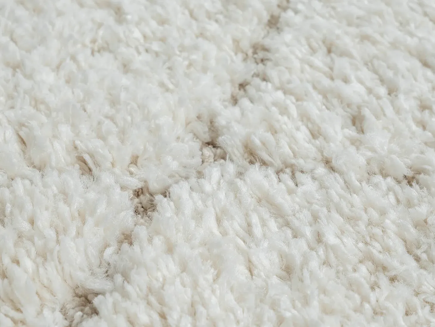 Alfombra Bahar Shaggy patrón rombos, crema, 120 x 170 cm