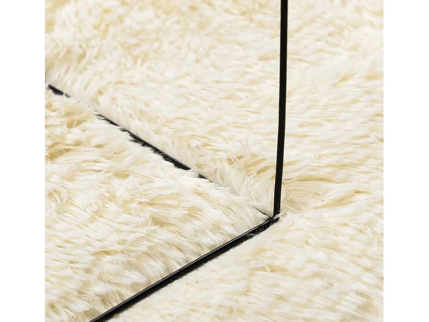 Outlet Alfombra de pelo largo NAVARRA color crema 160x160 cm poliéster Blanco