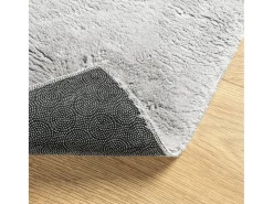Online Alfombra HUARTE de pelo corto suave y lavable en 80x150 cm Gris