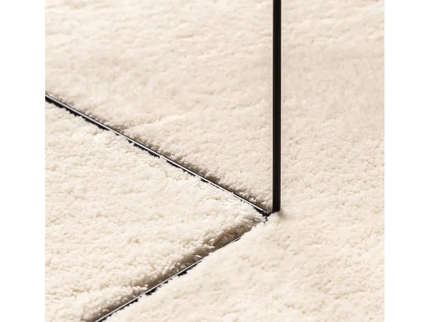 Alfombra HUARTE de pelo corto suave y lavable beige 80x150 cm