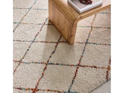Alfombra interior estilo shaggy bereber crema y multicolor