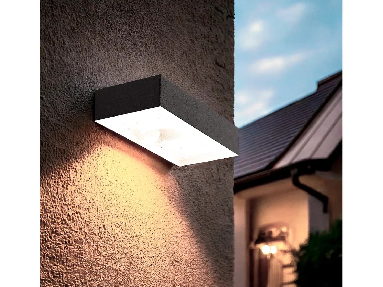 Aplique de Pared Exterior LED 6W con Sensor de Movimiento PIR Karl Solar Negro 3000K Blanco Cálido
