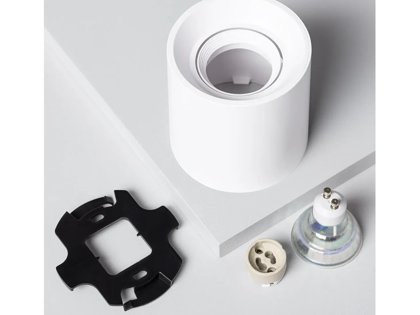 Aplique de Techo Blanco con Bombilla GU10 Space 6000K Blanco Frío