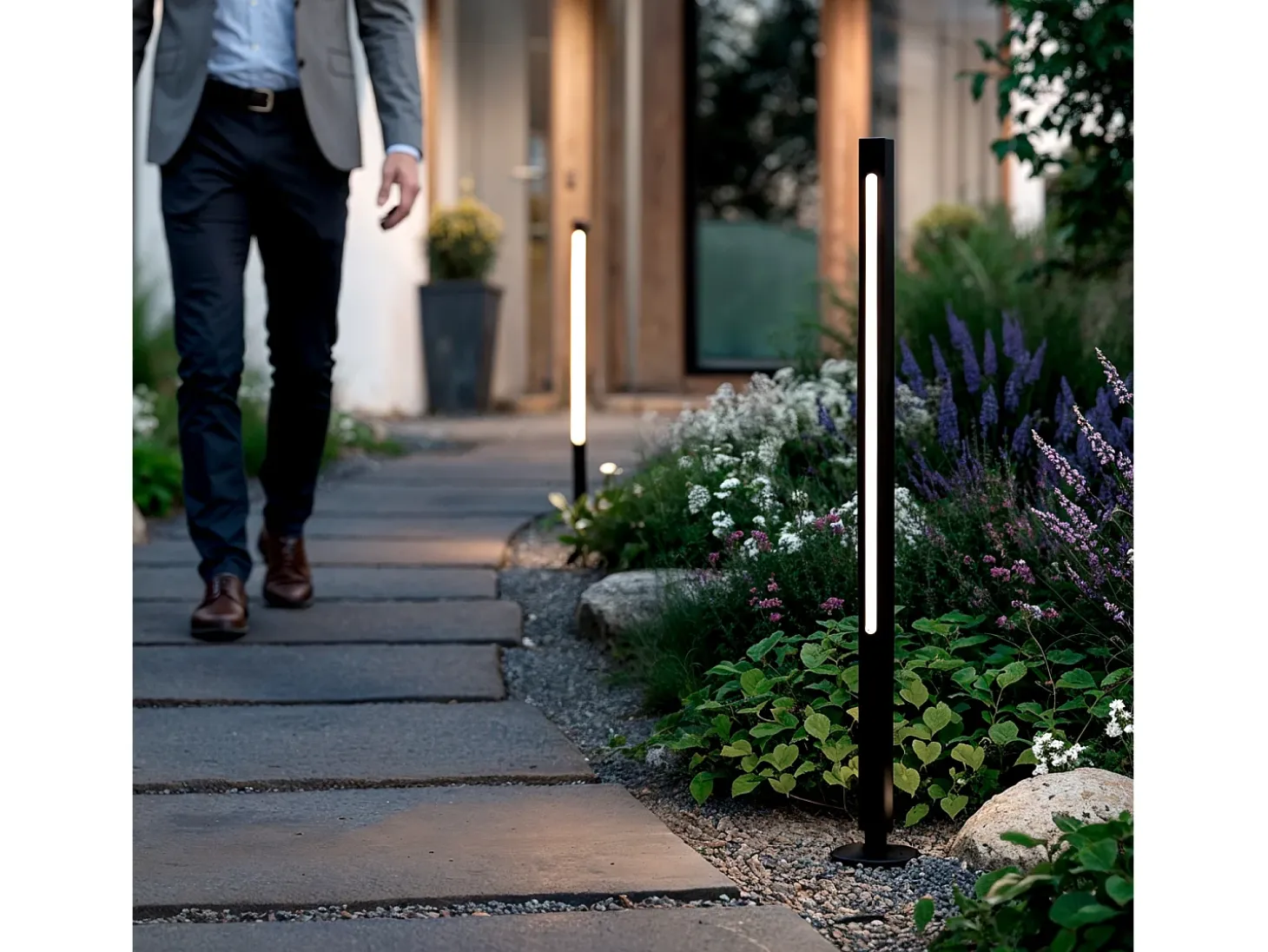 Baliza de Pie Exterior LED 12-24W 80-160 cm Superficie Calax 800 mm