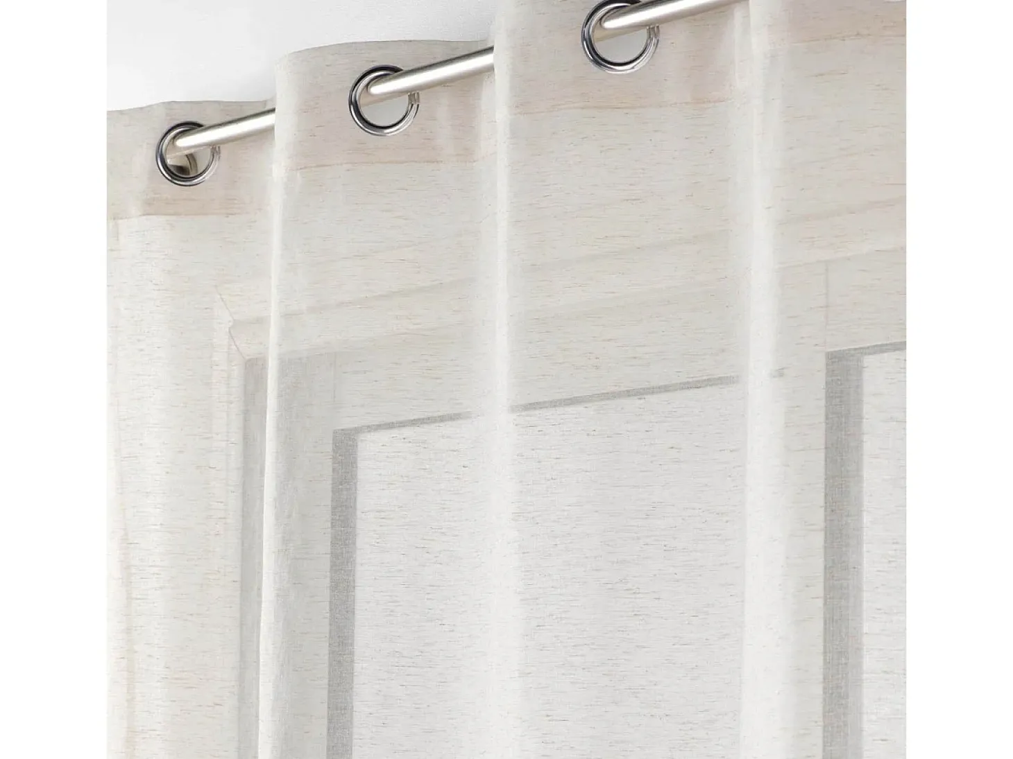 Cortina con efecto lino tejido – Elegancia natural y luz difusa