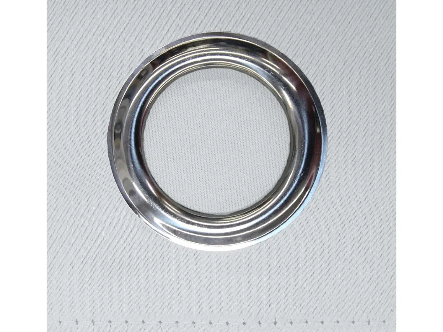 Douceur d'intérieur Cortina opaca para radiador de baja altura con un 90 % de oscurecimiento 135 x 180 cm Blanco