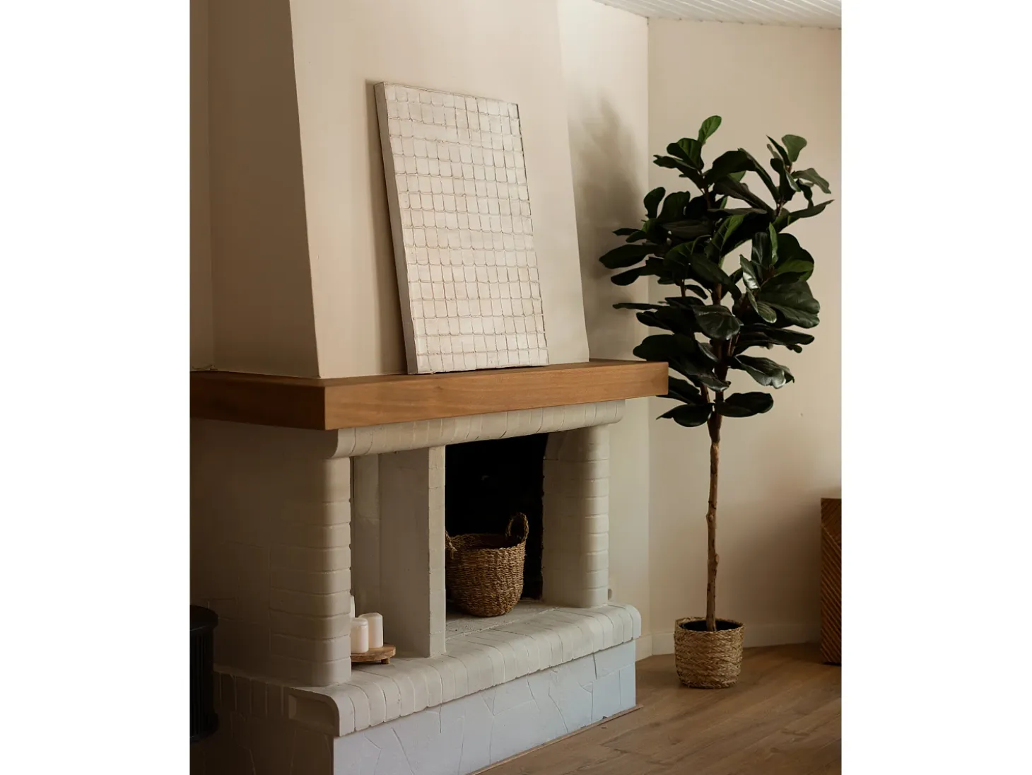 Cuadro decorativo sobre lienzo de algodón con marco de madera marrón oscuro pintado artesanalmente con pintura al oleo de 60x80cm - JAN - DECOWOOD