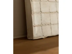 Cuadro decorativo sobre lienzo de algodón con marco de madera marrón oscuro pintado artesanalmente con pintura al oleo de 60x80cm - JAN - DECOWOOD