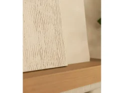Cuadro decorativo sobre lienzo de lino con marco de madera marrón claro pintado artesanalmente con pintura al oleo de 60x80cm - MARLENE - DECOWOOD
