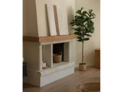 Cuadro decorativo sobre lienzo de algodón con marco de madera marrón oscuro pintado artesanalmente con pintura al oleo de 60x80cm - TESA - DECOWOOD