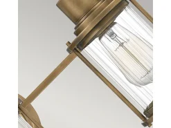 Outlet Elstead Quoizel Riggs Vägglampa Weathered Brass, IP44 Camel