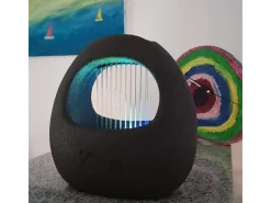 Fuente de resina Zen Cesta