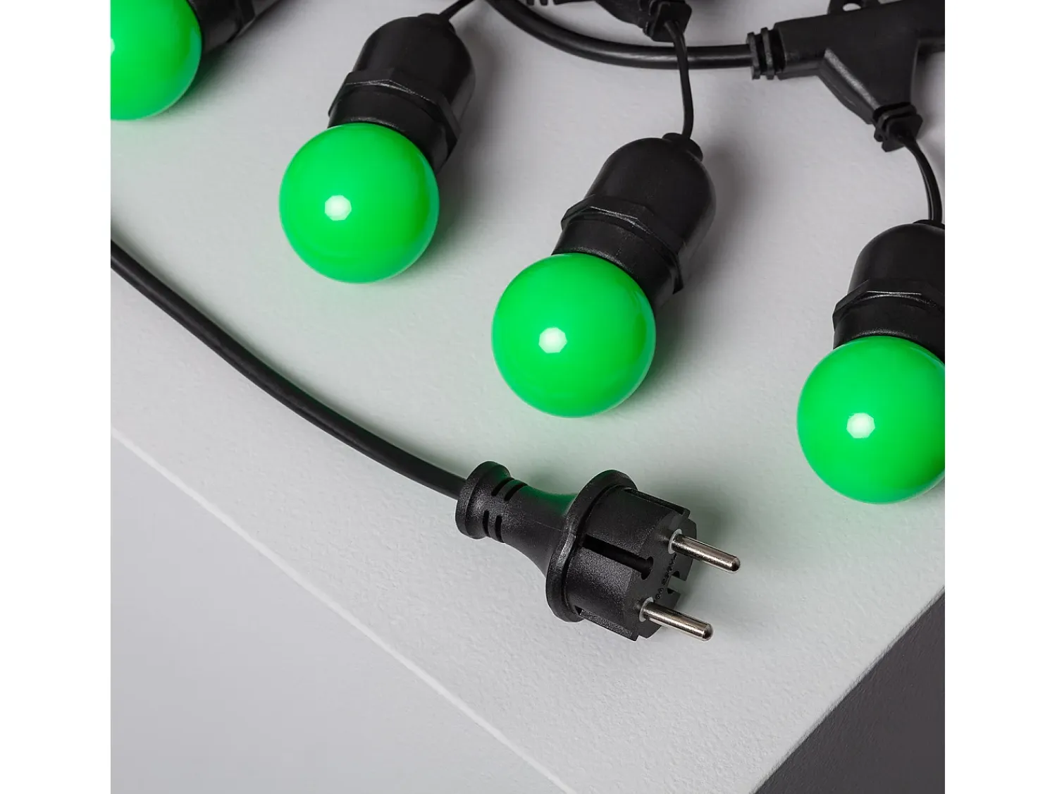 Outlet Ledkia Guirnalda Exterior con Bombillas LED E27 5.5m IP65 Negro Verde Multicolor