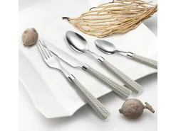 Cubierto^Juego de cubiertos de paja taupe de 24 piezas con mangos trenzados de polipropileno Topo