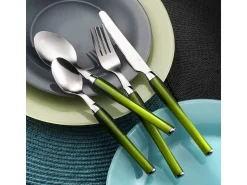 Outlet Juego de Cubiertos Purity 24 piezas Verde con Cesta de Acero Inoxidable Verde claro