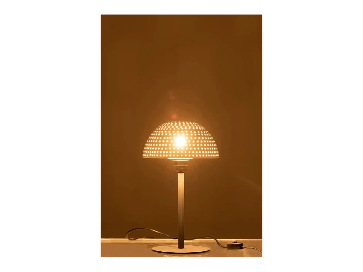 Lampara de mesa seta bolas hierro brillante blanco/negro Alt. 36