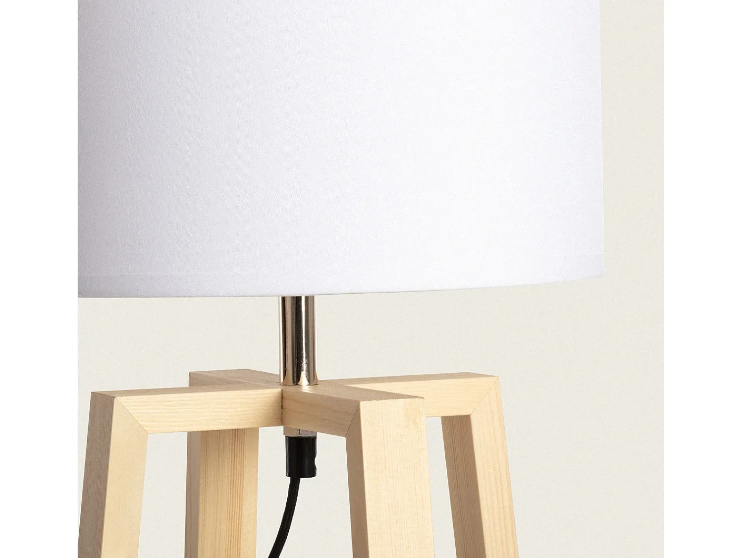 Best Ledkia Lámpara de Mesa de Madera Korsade Blanco