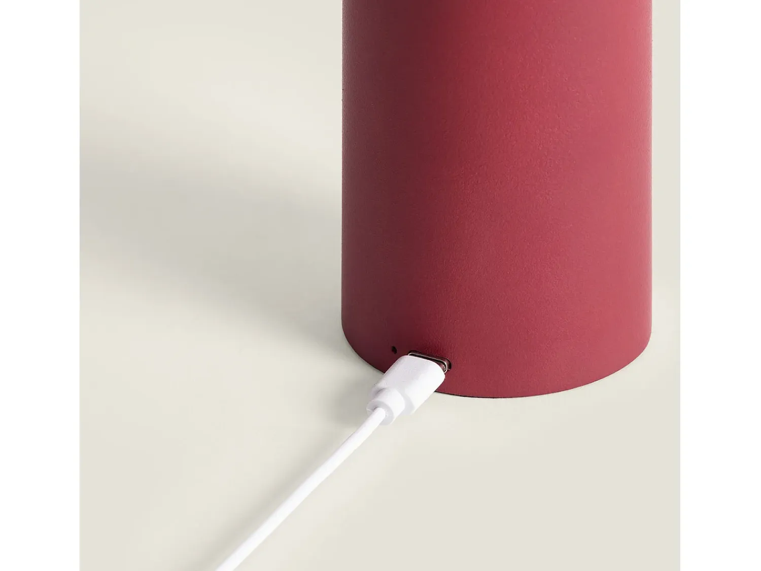 Discount Ledkia Lámpara de Mesa LED Portátil con Batería USB Recargable Leta Burdeos Blanco