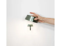 Aplique Para Pared^Lámpara de pared inteligente Zafferano SISTER LIGHT con Wi-Fi, recargable y regulable, color Verde