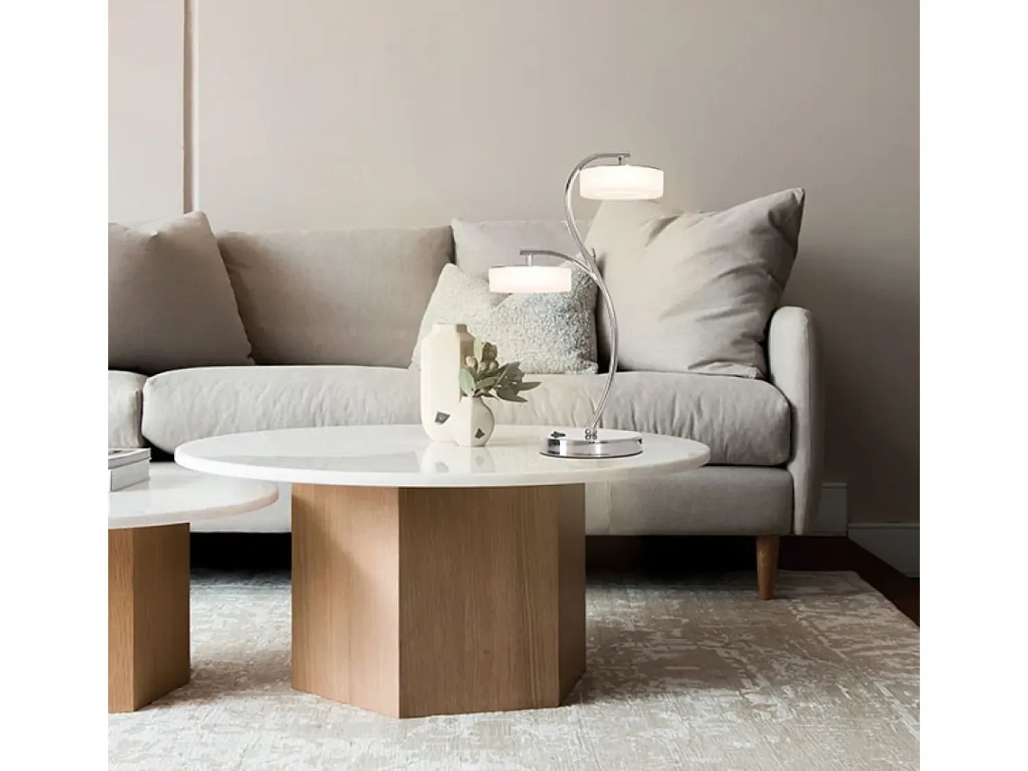 Discount Lámpara de sobremesa Tokio Lumit 24W 1920 lm cromo 47,8x28,5 cm Plateado