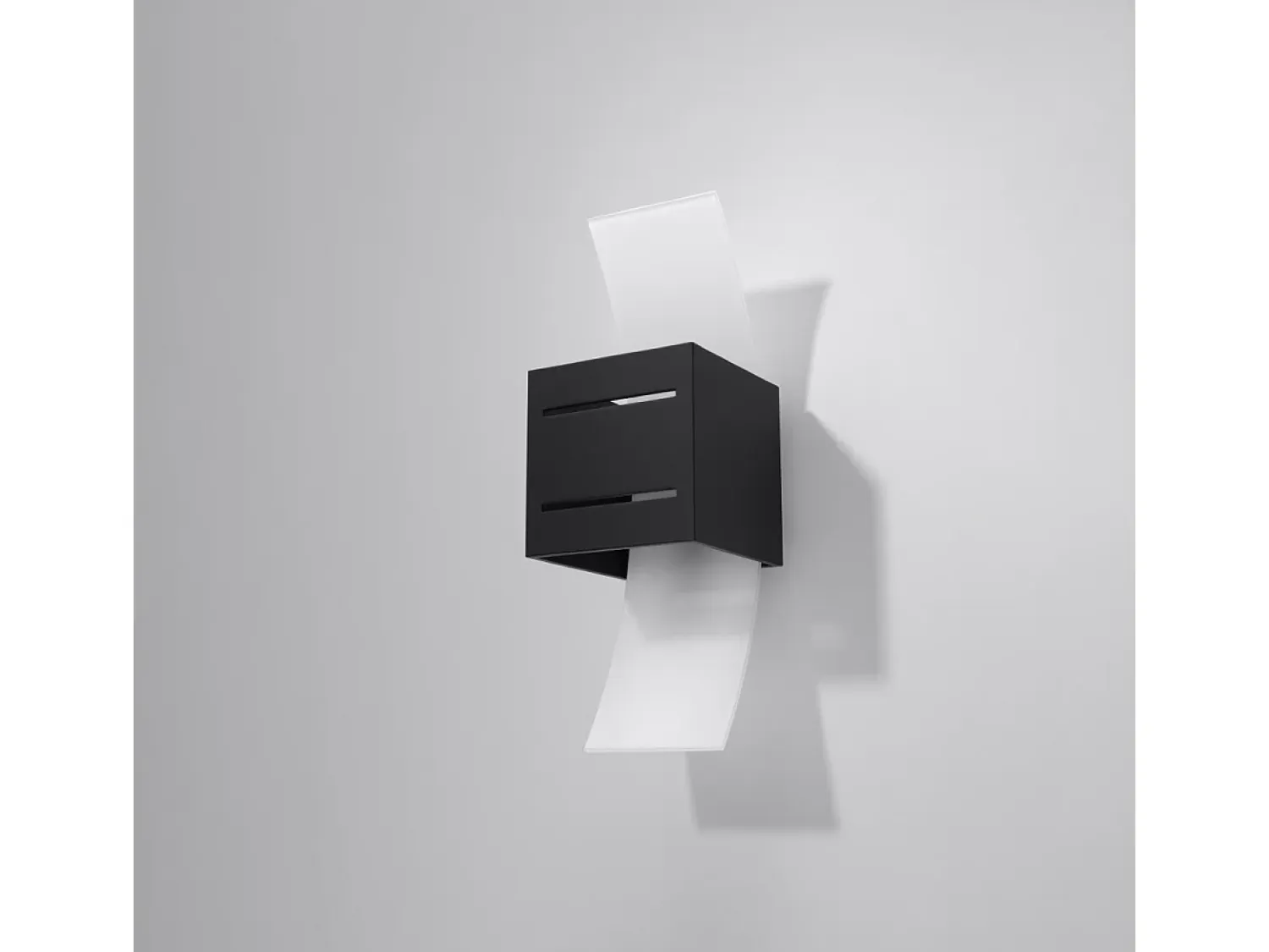 Sollux Lighting Lámparas de pared Solenix moderno de aluminio/vidrio - 1 fuentes luminosas 3000K - L.10 x A.30 cm - Negro