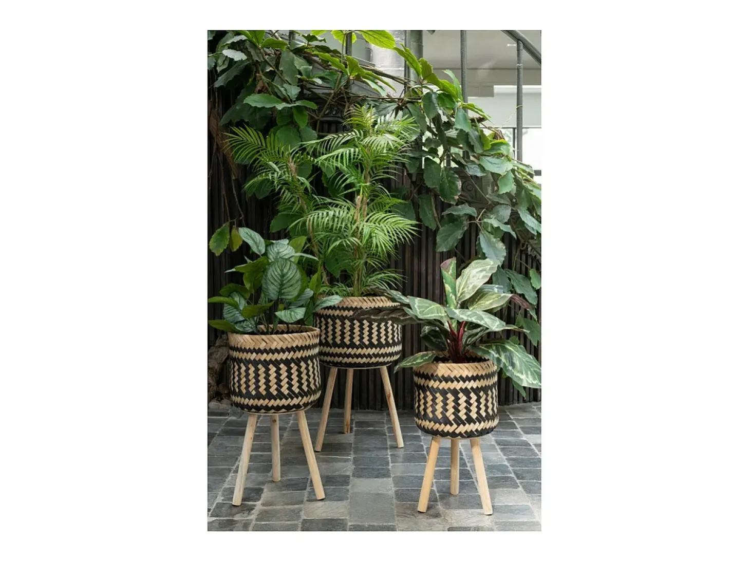 Planta plástico verde en maceta Alt. 70 cm