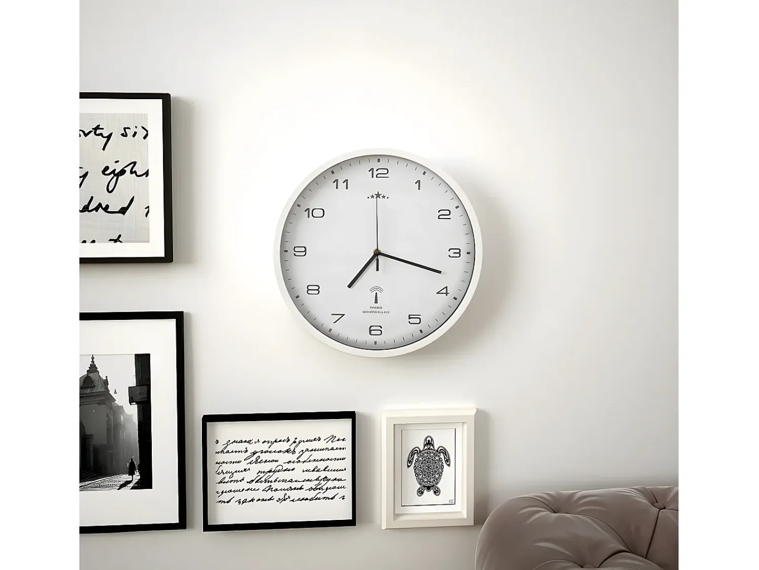Outlet Reloj de pared radiocontrol movimiento de cuarzo 31 cm ES460054 Blanco