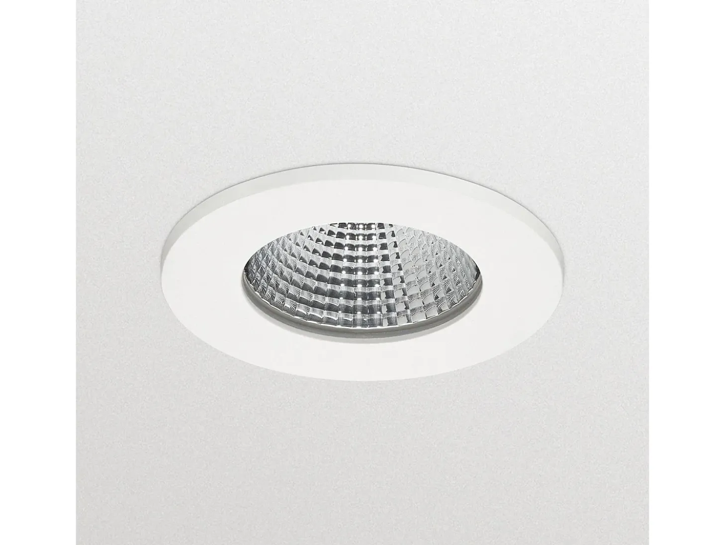 TechBrey Foco Downlight LED 6W PHILIPS Ledinaire ClearAccent Corte Ø70 mm RS060B G2